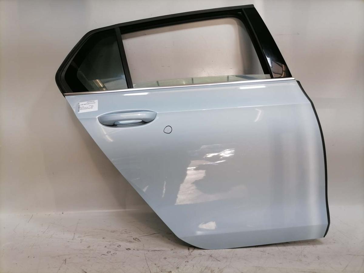 VW Golf 8 original Tür hinten rechts LV5L Christal Ice Blue Fließheck Rohbau Bj.2024